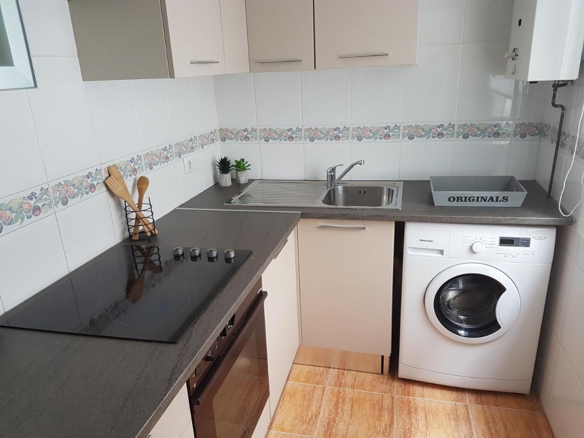 Apartamentos Seneca Junto Al Centro Malaga Bagian luar foto