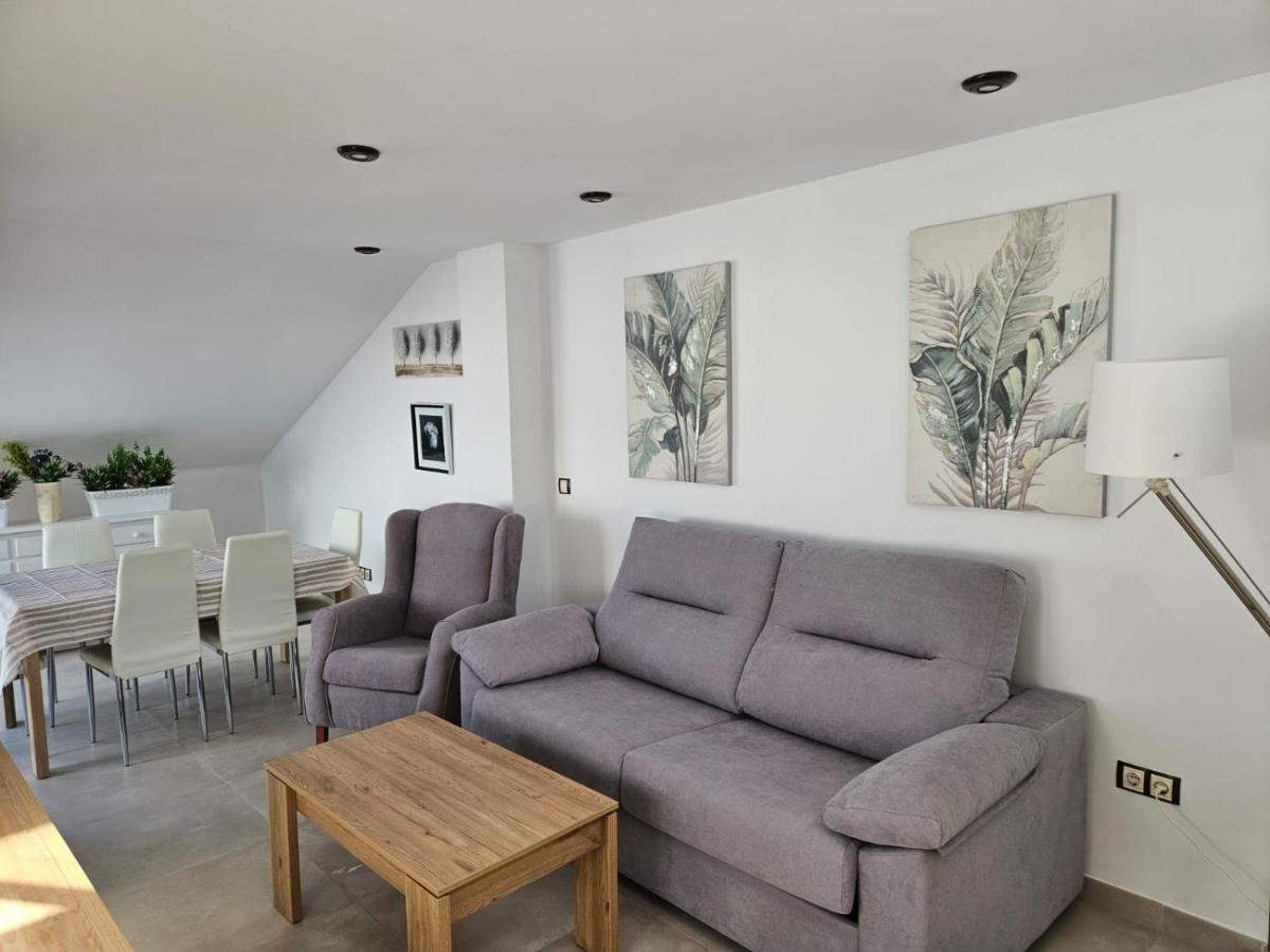 Apartamentos Seneca Junto Al Centro Malaga Bagian luar foto
