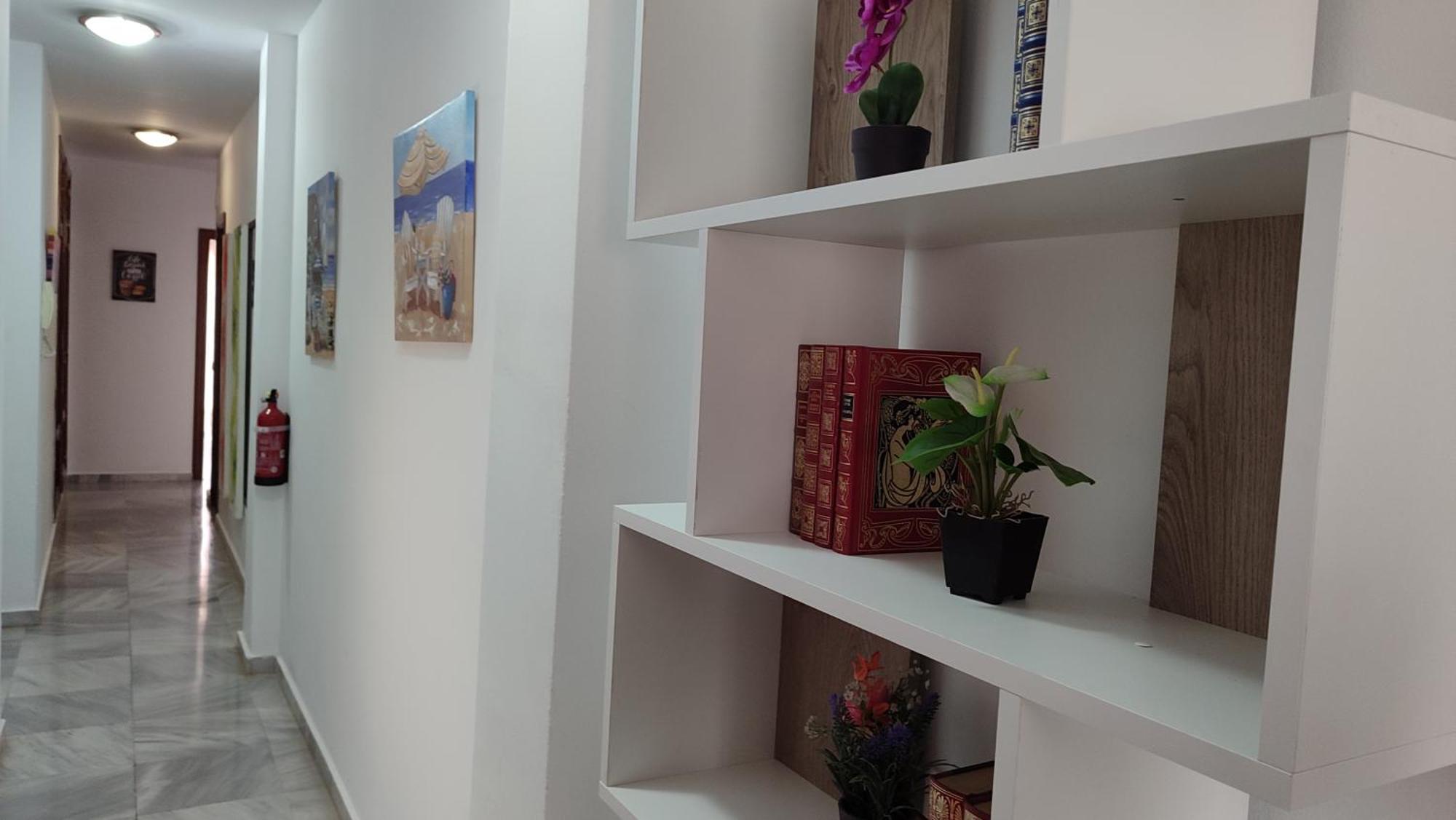 Apartamentos Seneca Junto Al Centro Malaga Bagian luar foto