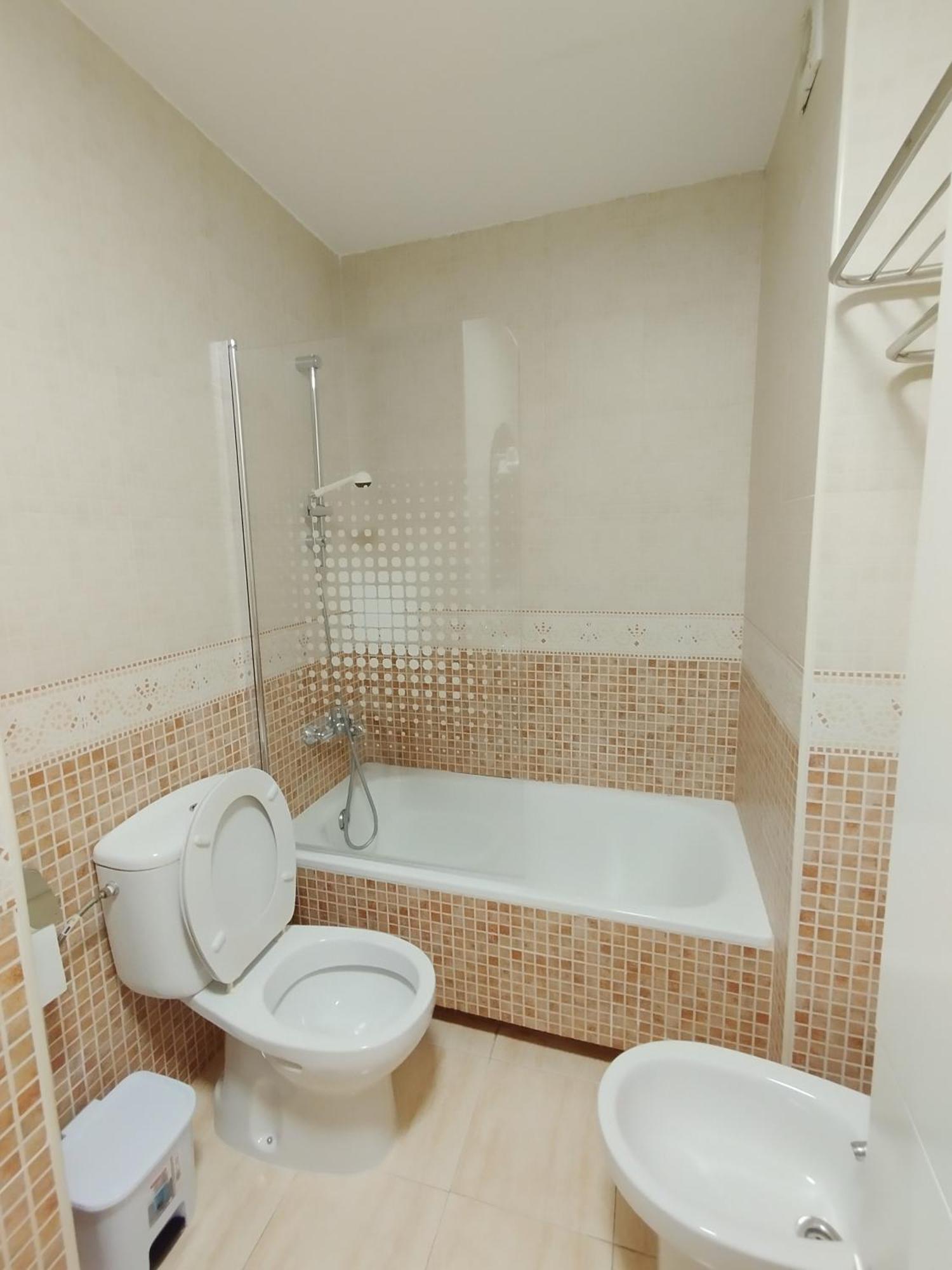 Apartamentos Seneca Junto Al Centro Malaga Bagian luar foto